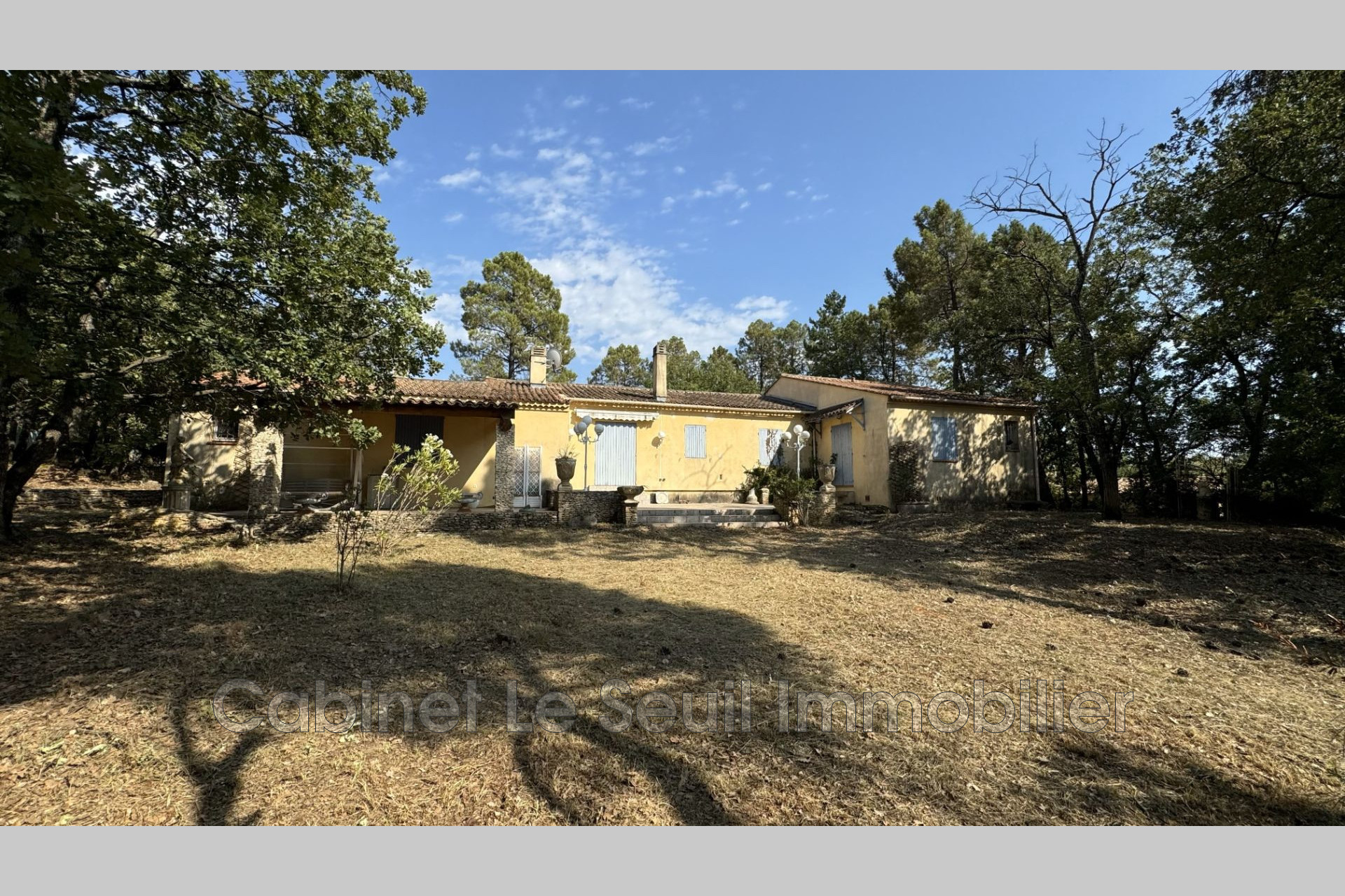 Maison 6 pièces - 174m² - ST SATURNIN LES APT