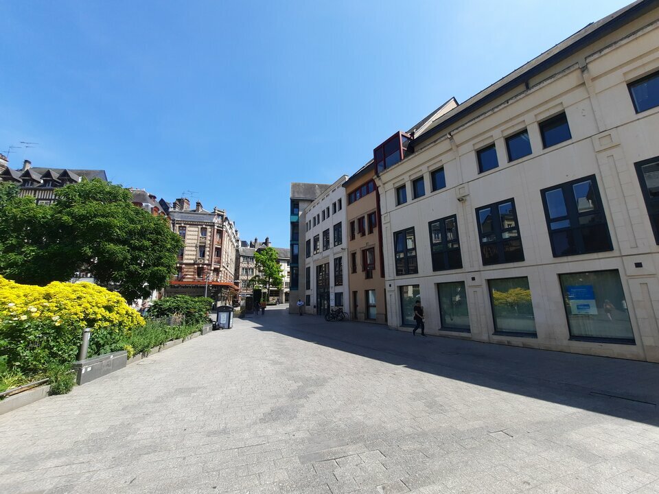 Local Professionnel  - 1 149m² - ROUEN