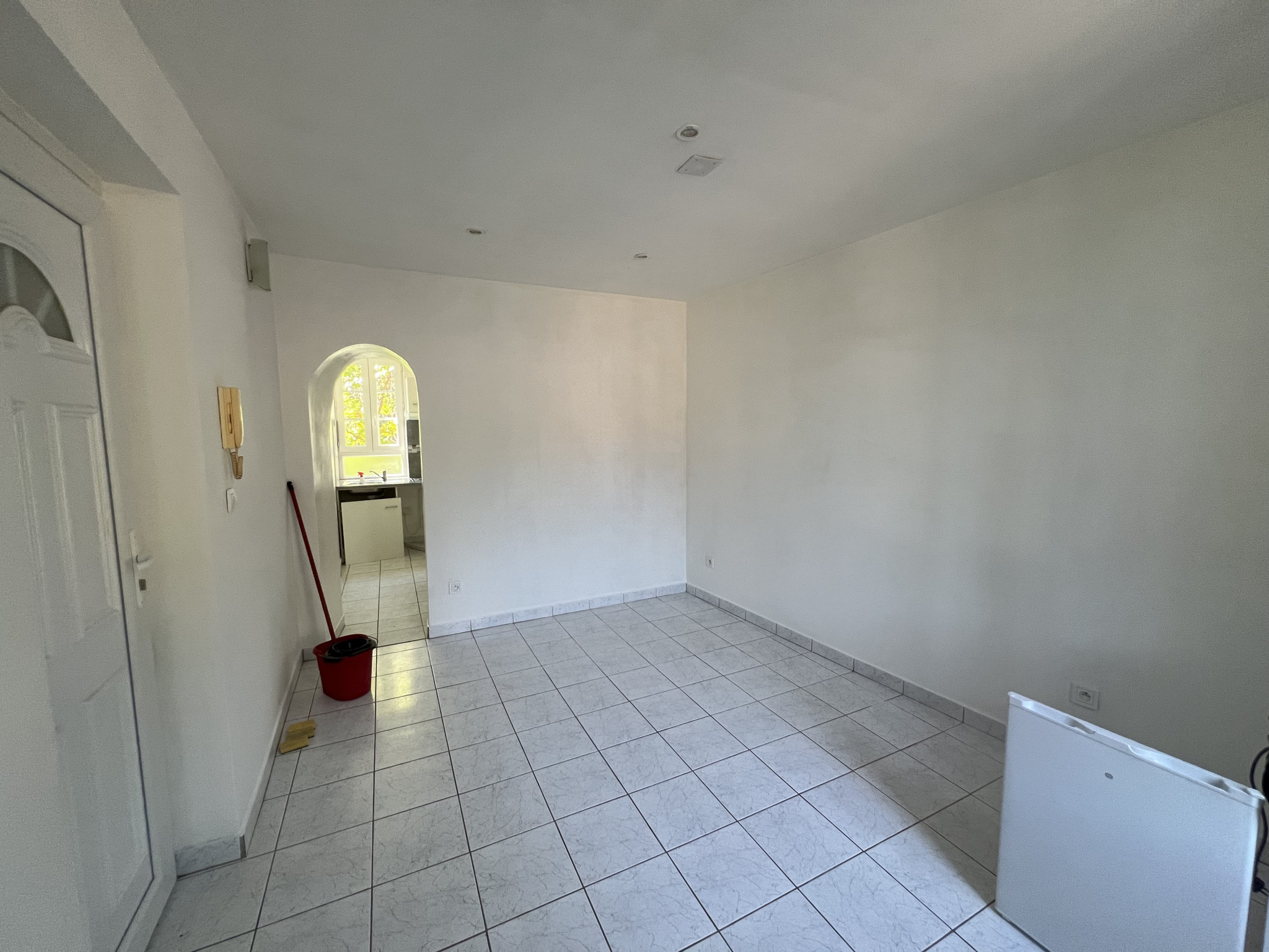 Appartement 1 pièce - 18m² - LODEVE