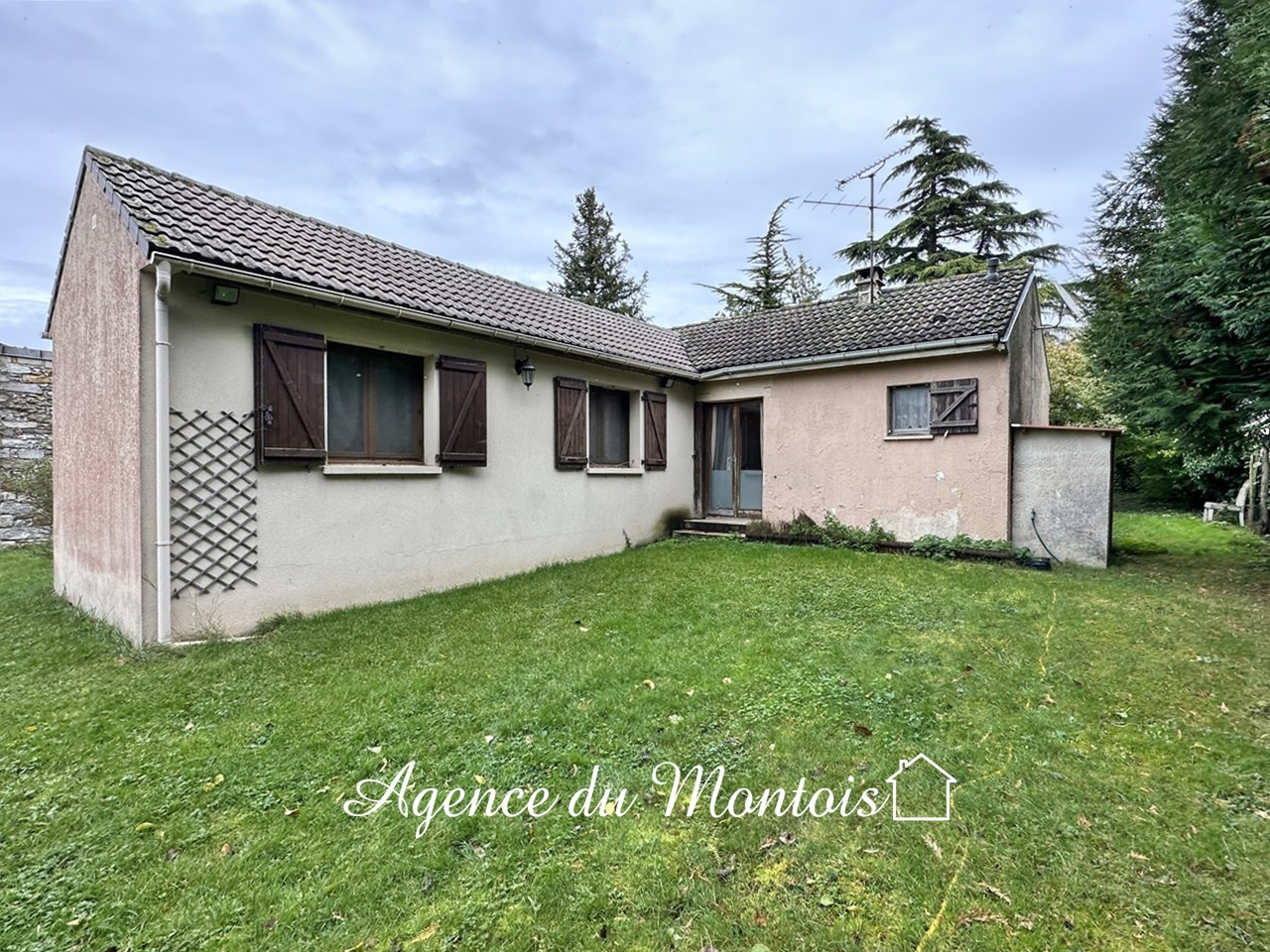 Maison 3 pièces - 67m² - SERGINES