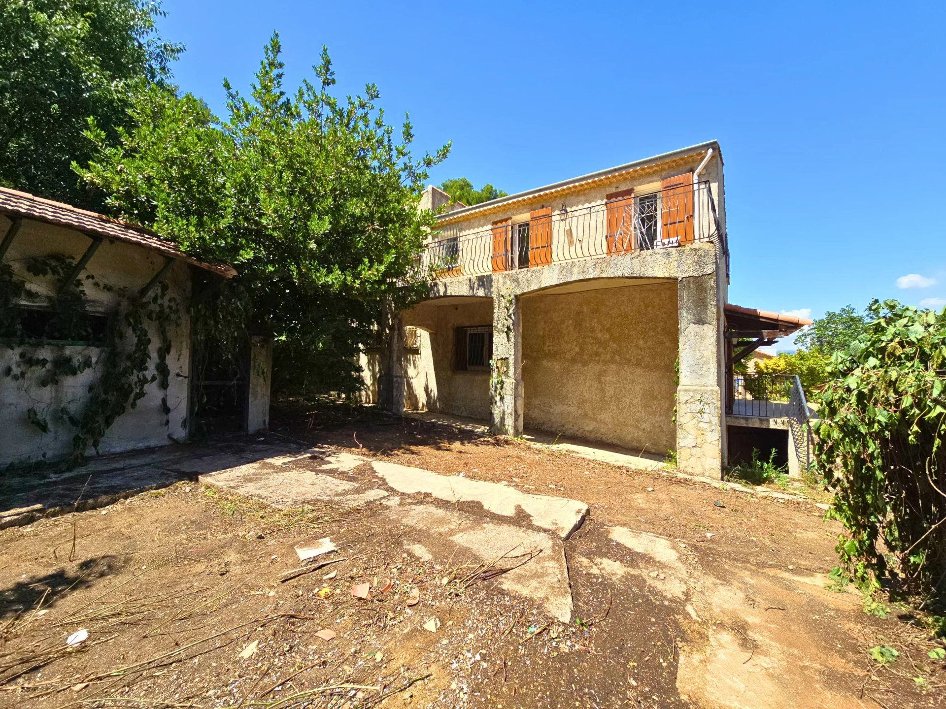 Maison 7 pièces - 154m² - AUBAGNE