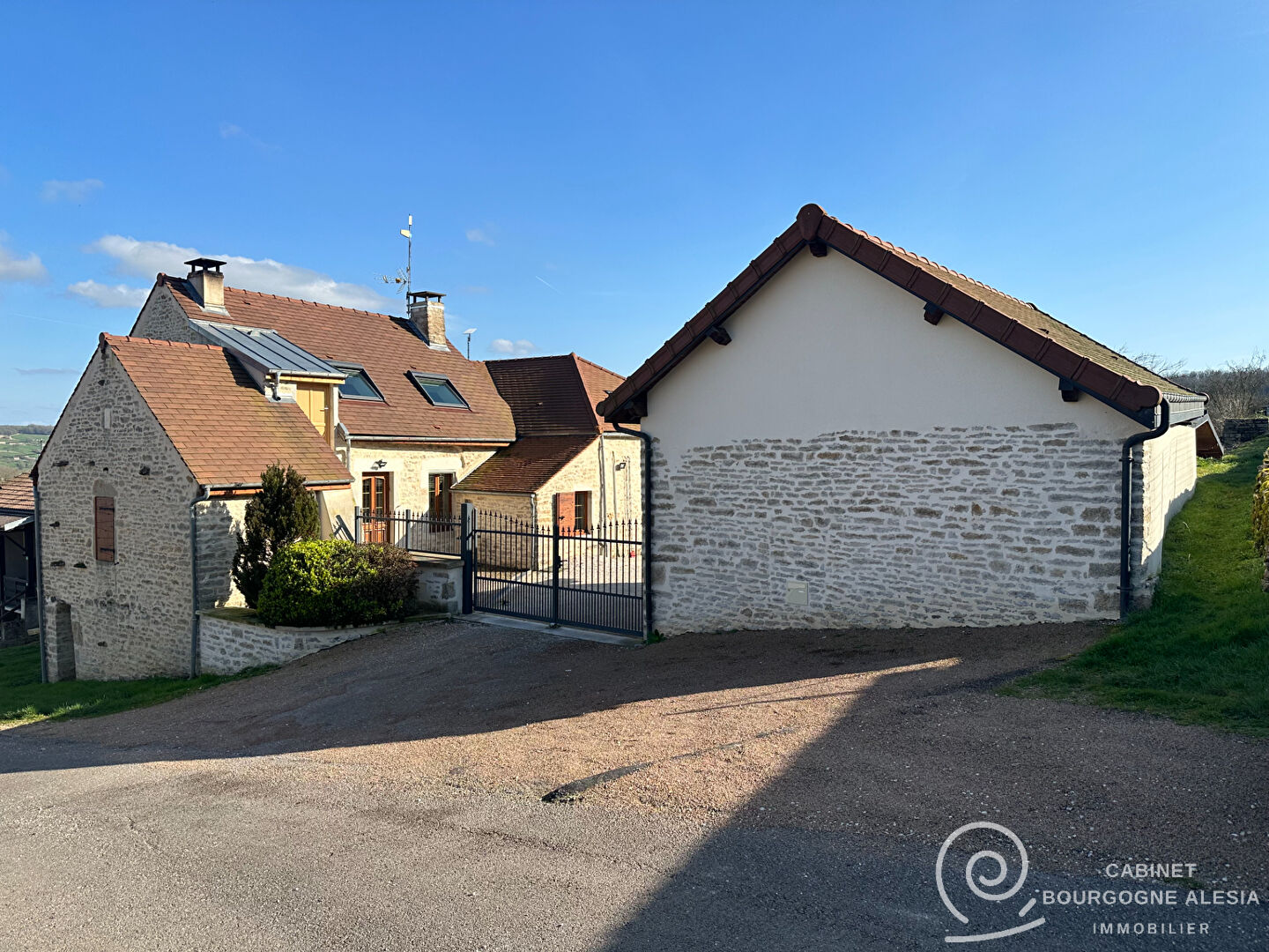 Maison 7 pièces - 150m²