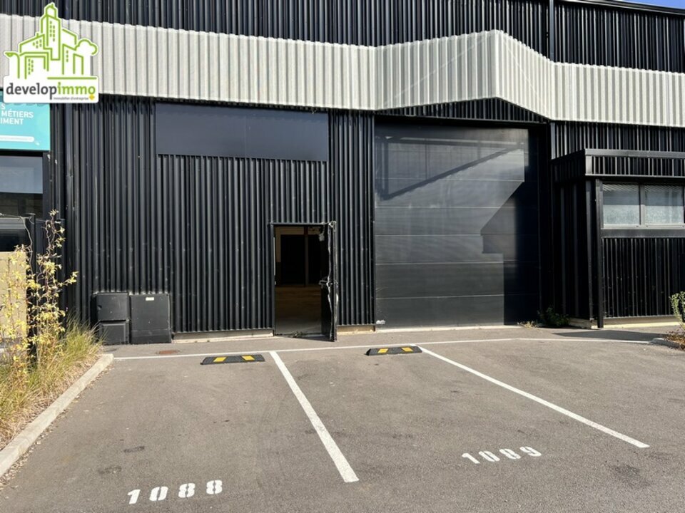 Local industriel  - 577m² - CAEN