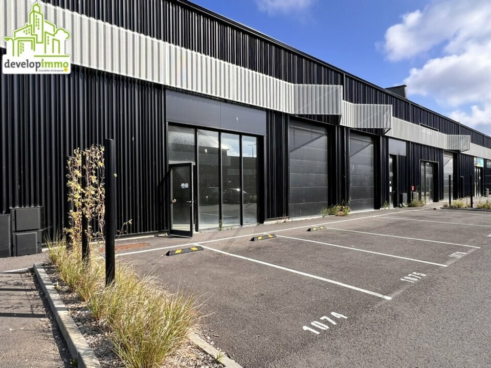 Local industriel  - 588m² - CAEN