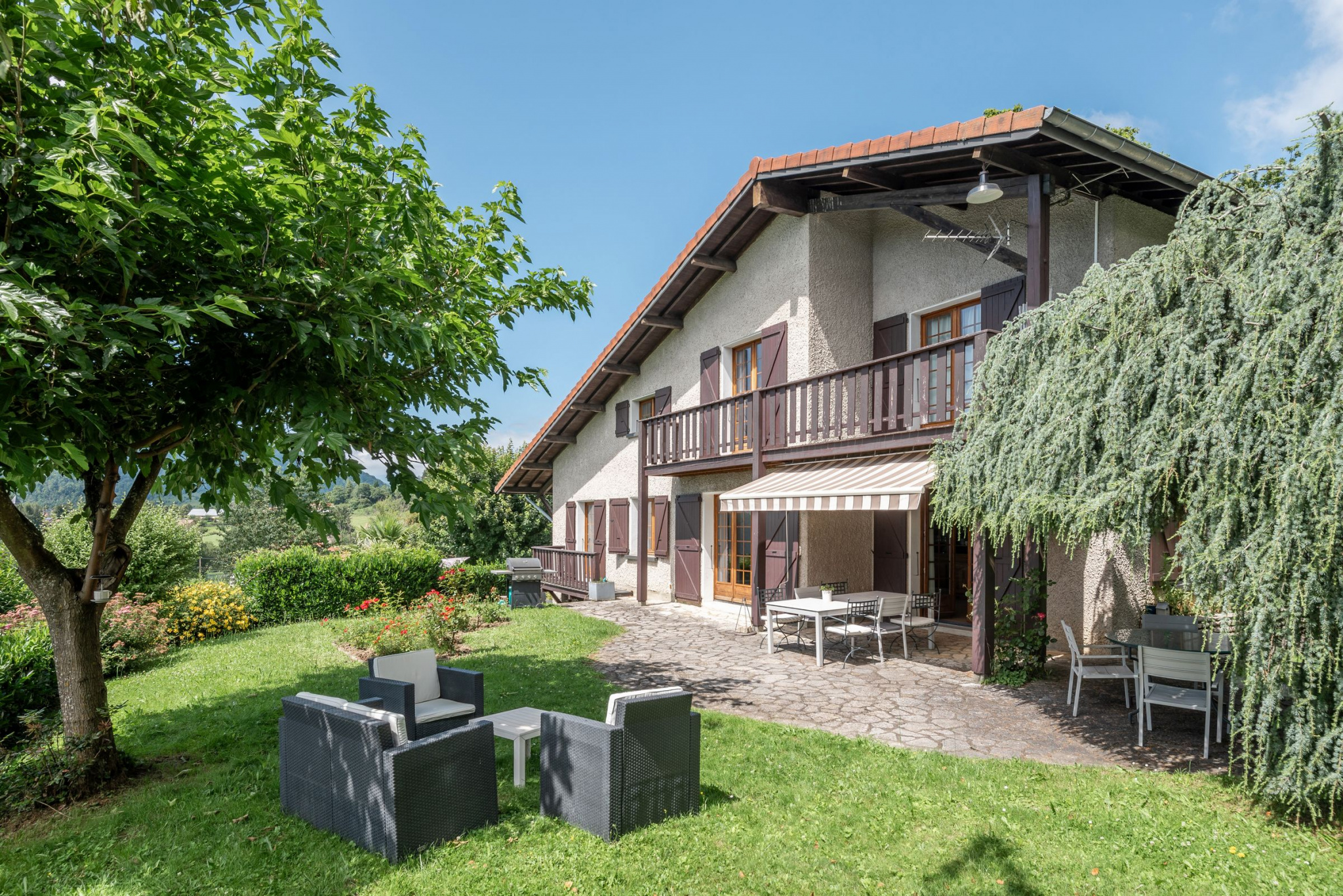 Maison 6 pièces - 191m² - ST MARTIN D URIAGE