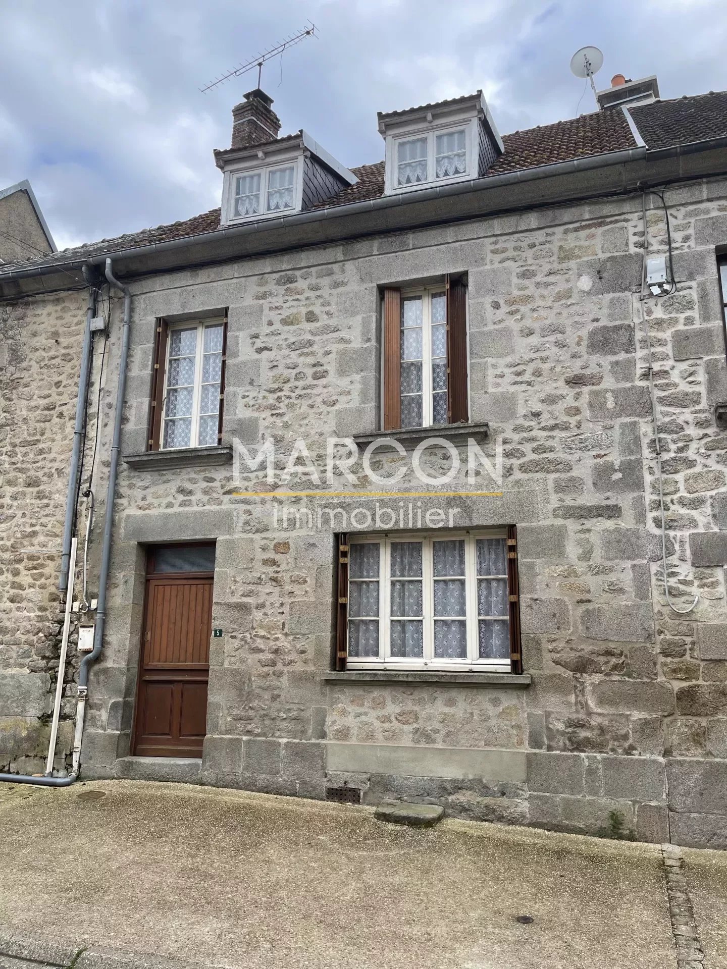 Maison 4 pièces - 72m² - BELLEGARDE EN MARCHE