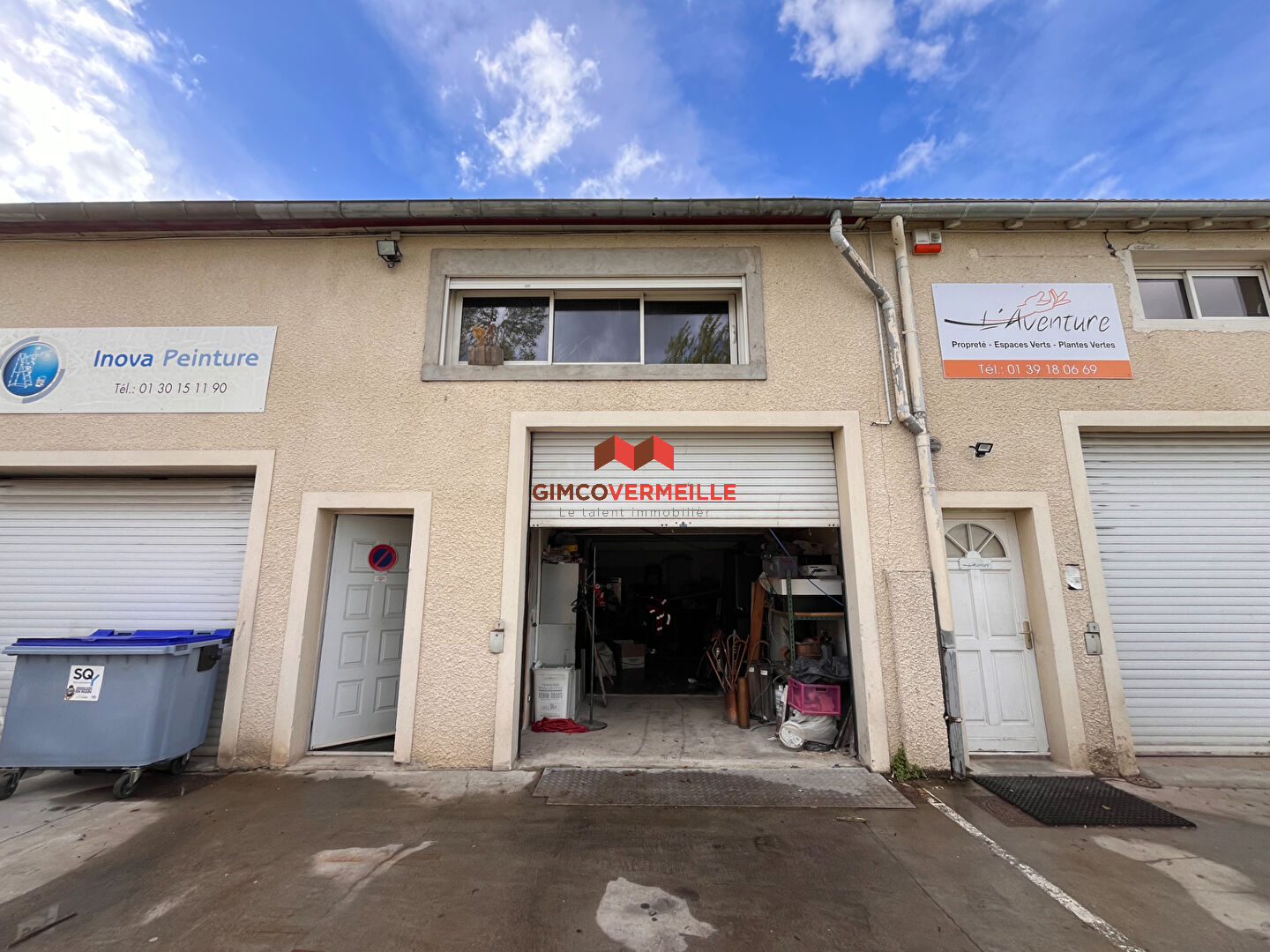 Local industriel  - 100m²