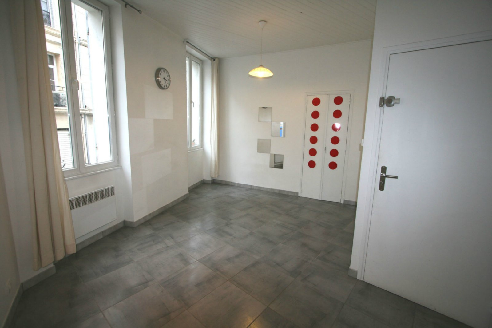 Appartement 1 pièce - 20m² - MARSEILLE  - 6ème