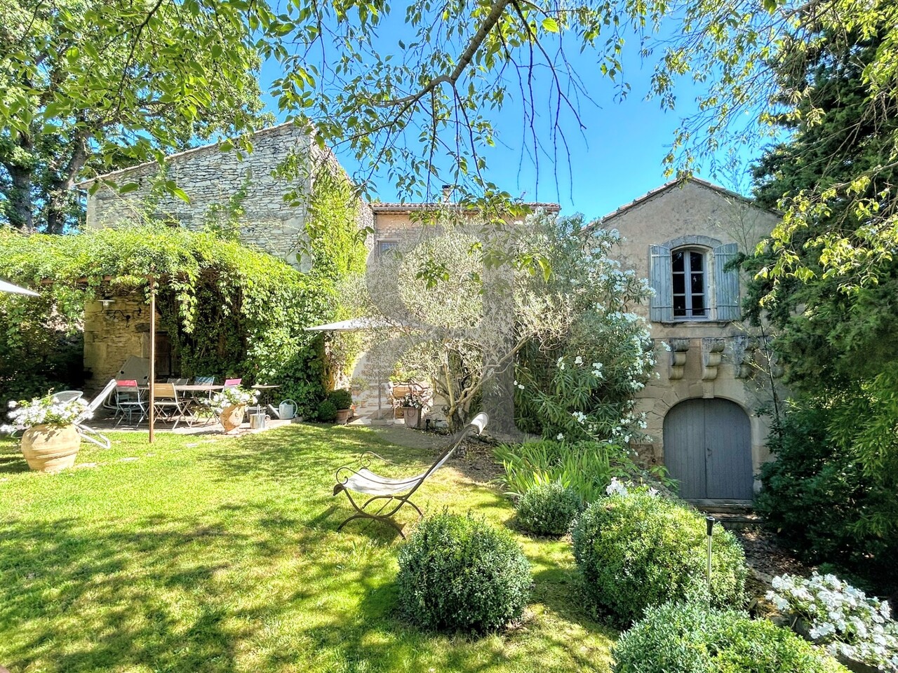 Maison 13 pièces - 289m² - GORDES