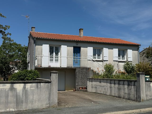 Maison 4 pièces - 83m² - STE HERMINE