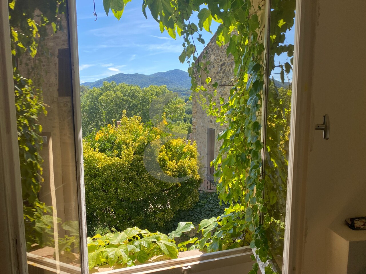 Maison 3 pièces - 72m² - VAISON LA ROMAINE