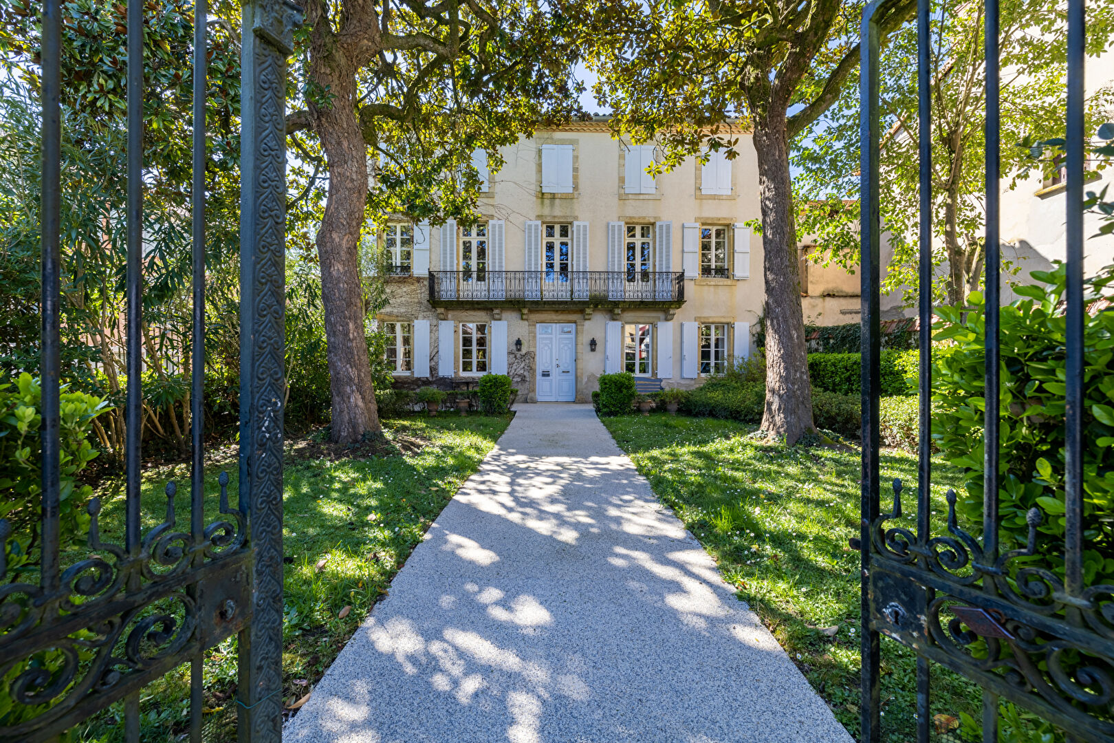 Maison 8 pièces - 254m²