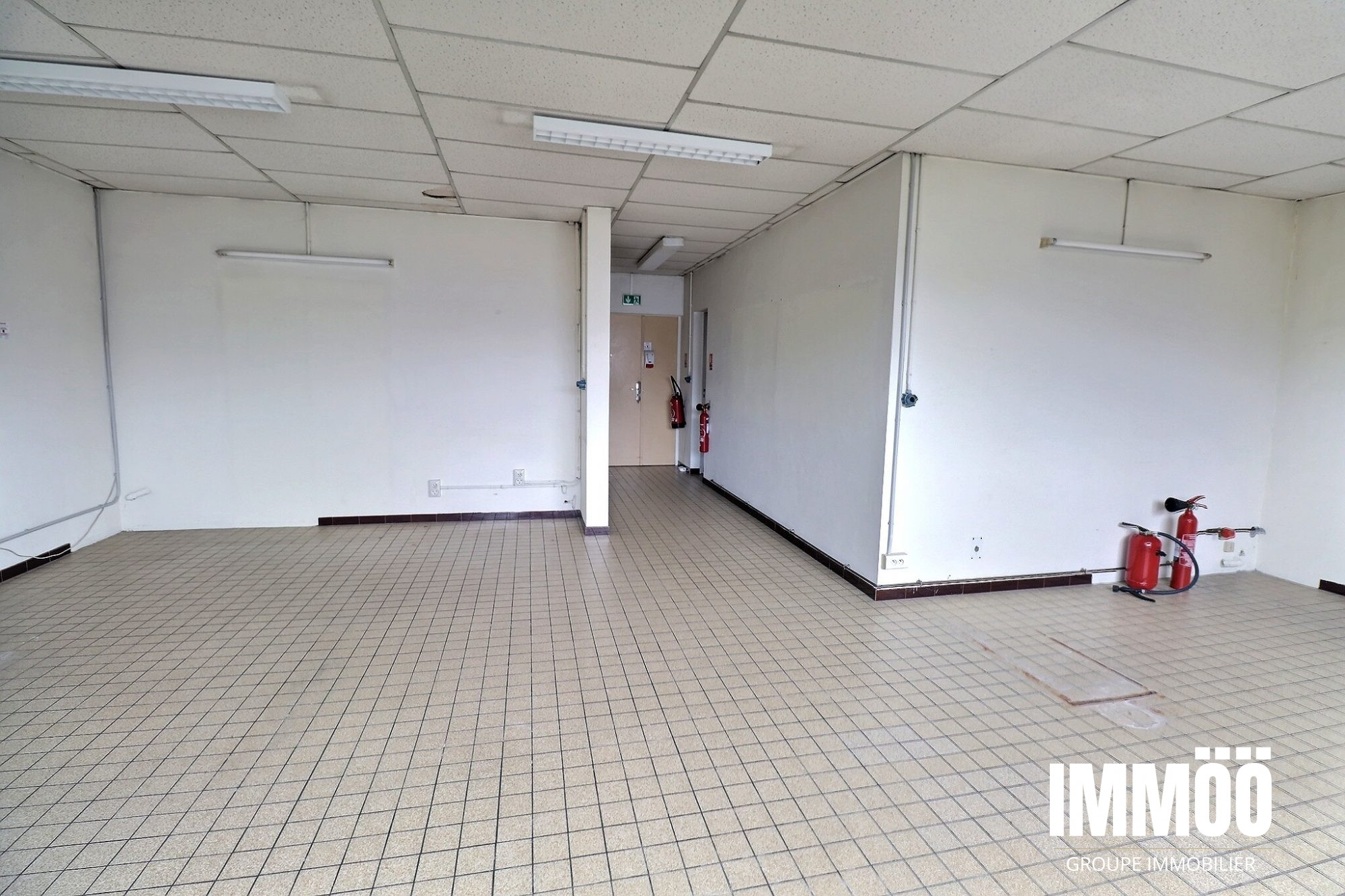 Local commercial  - 54m² - LE HOULME