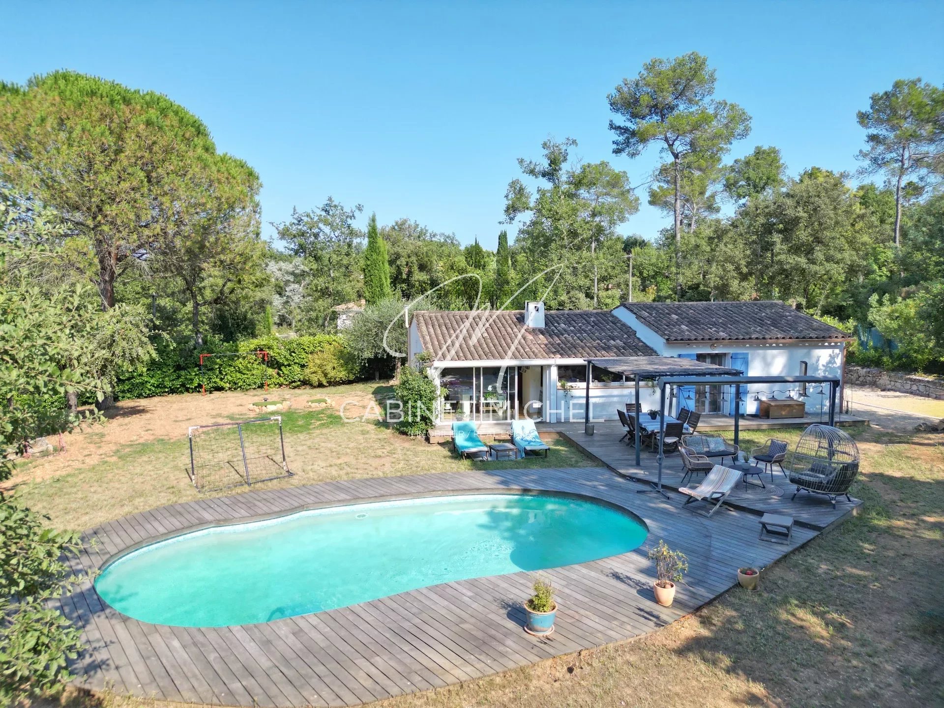 Maison 4 pièces - 101m² - VALBONNE