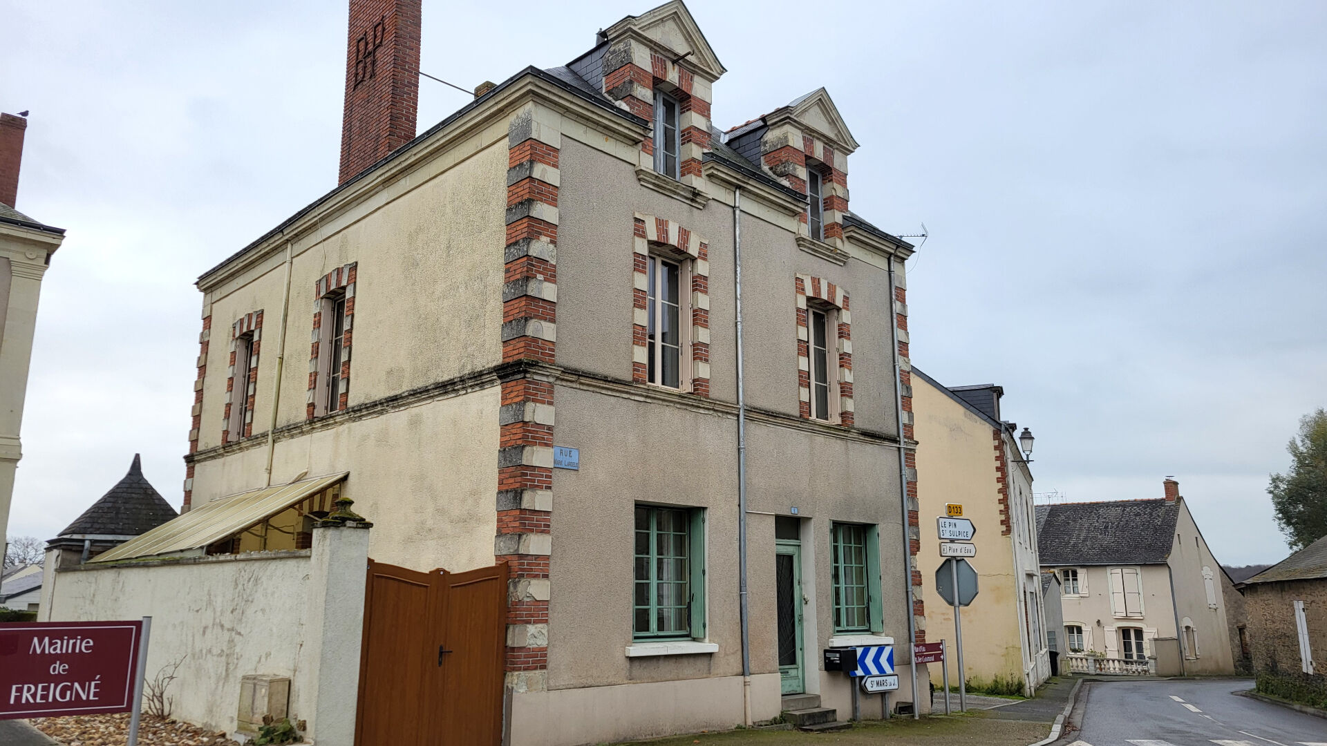 Maison 6 pièces - 121m²