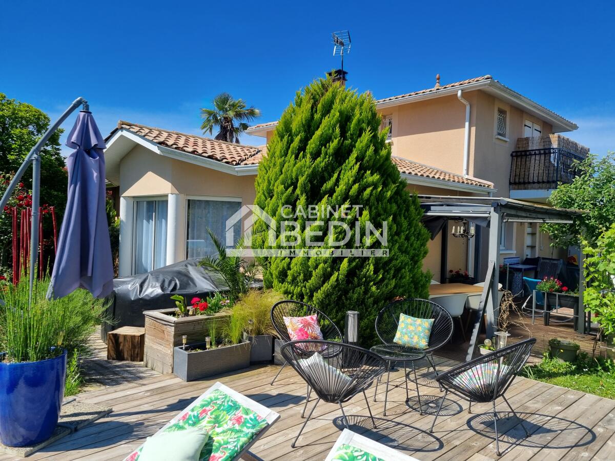 Maison 4 pièces - 140m² - GUJAN MESTRAS