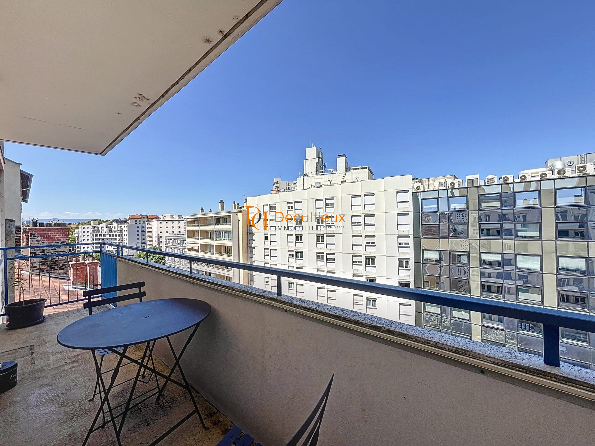 Appartement 4 pièces - 101m² - VILLEURBANNE