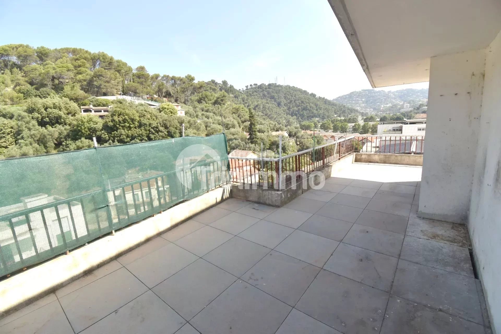 Appartement 2 pièces - 48m² - NICE