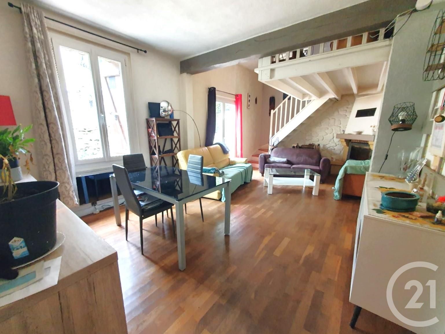 Maison 5 pièces - 92m² - NESLES LA VALLEE