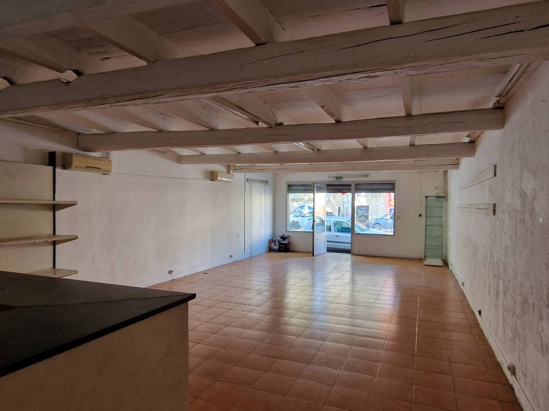 Local commercial  - 85m² - CLERMONT L HERAULT