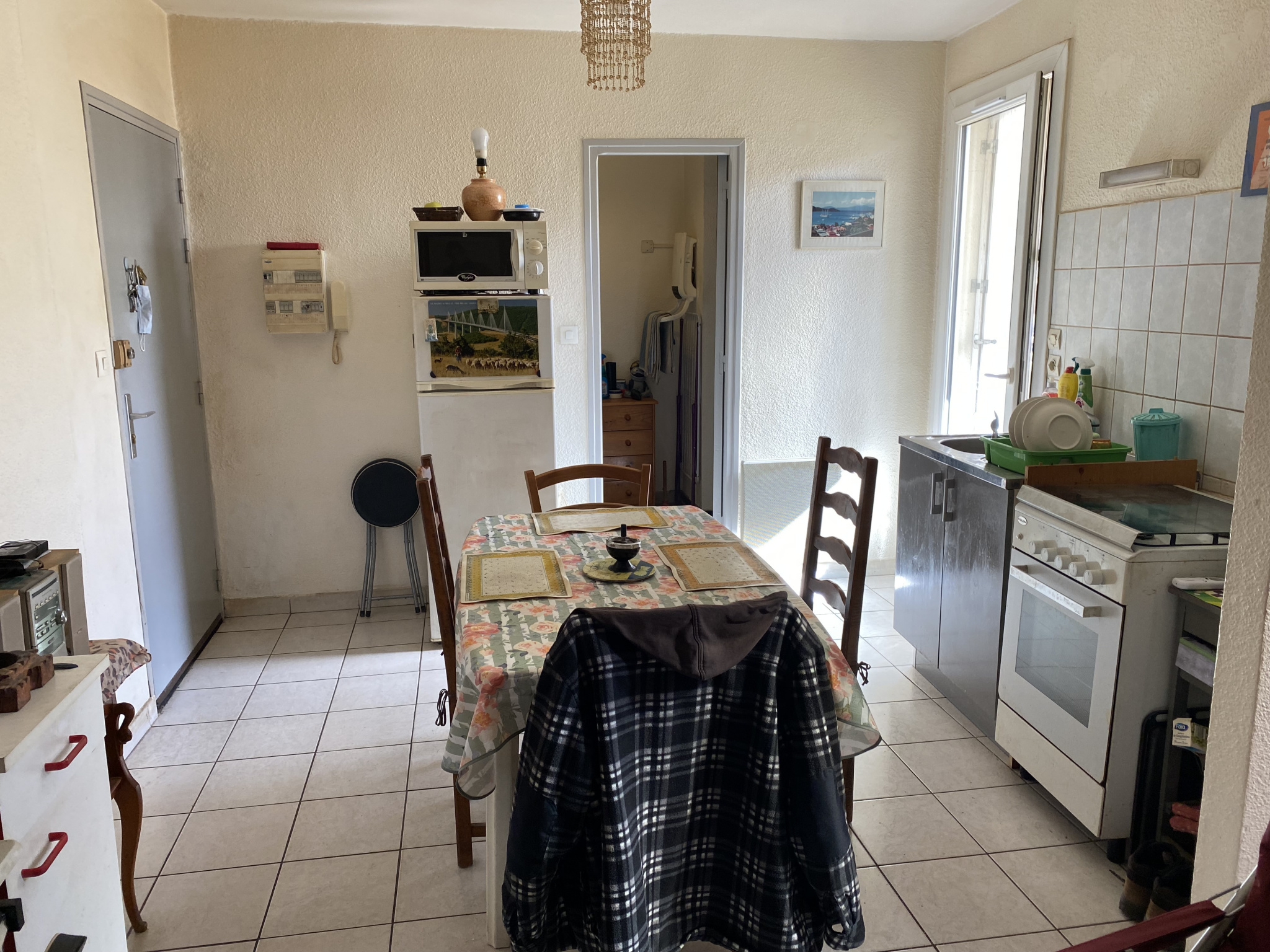 Appartement 1 pièce - 28m² - CLERMONT L HERAULT