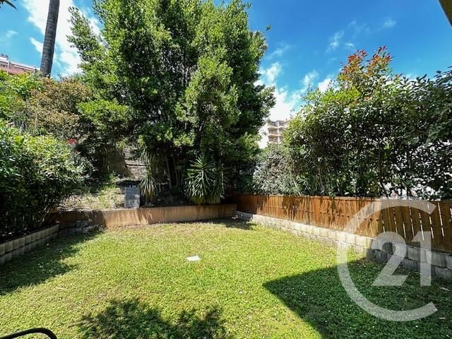 Appartement 2 pièces - 171m² - GRASSE