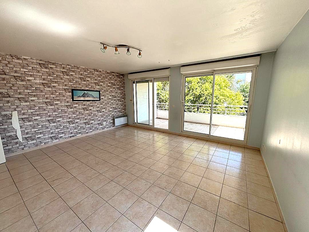 Appartement 3 pièces - 68m² - MARSEILLE  - 13ème