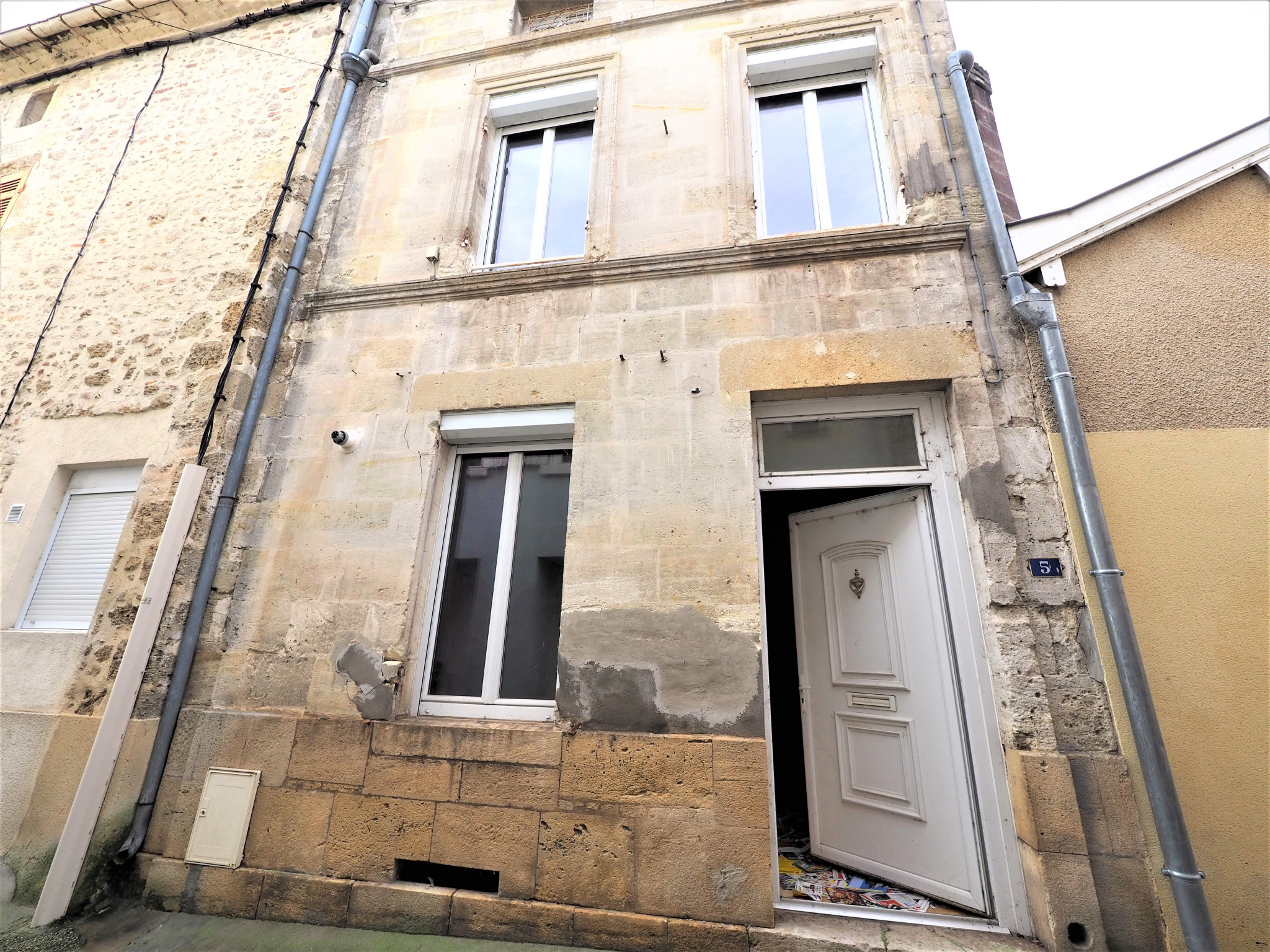 Maison 3 pièces - 86m² - STE BAZEILLE