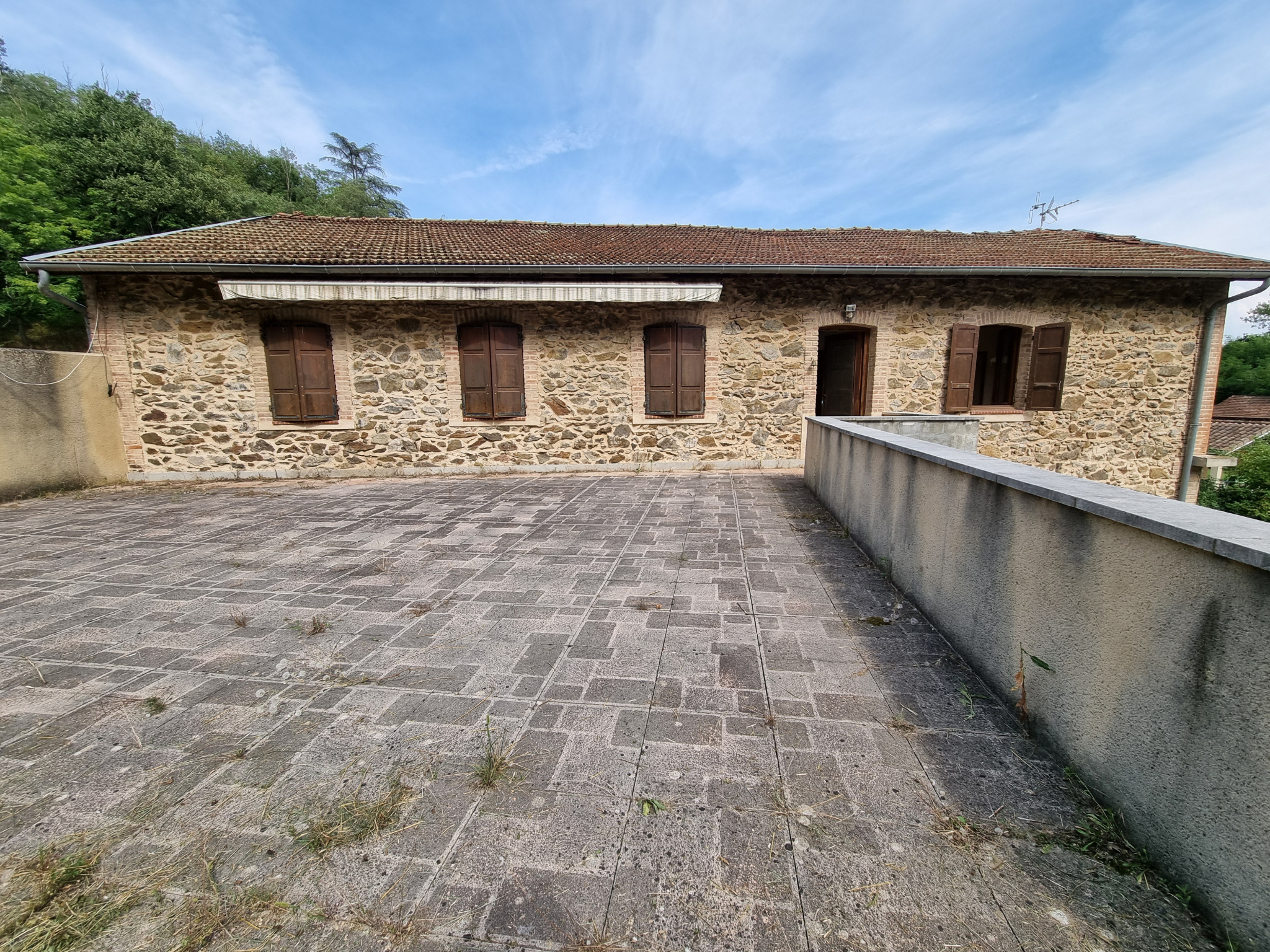 Maison 4 pièces - 120m² - ST UZE