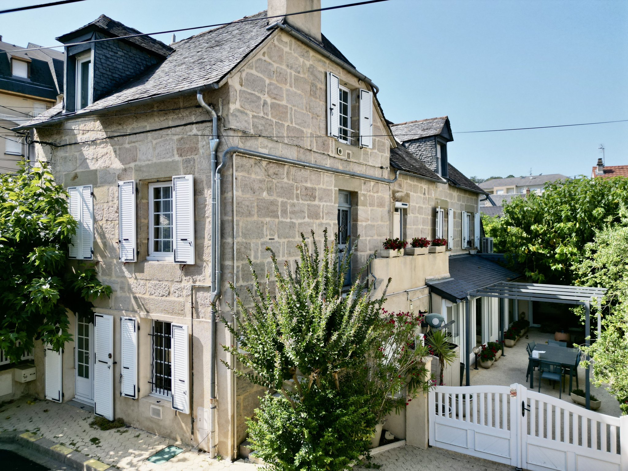 Immeuble  - 200m² - BRIVE LA GAILLARDE