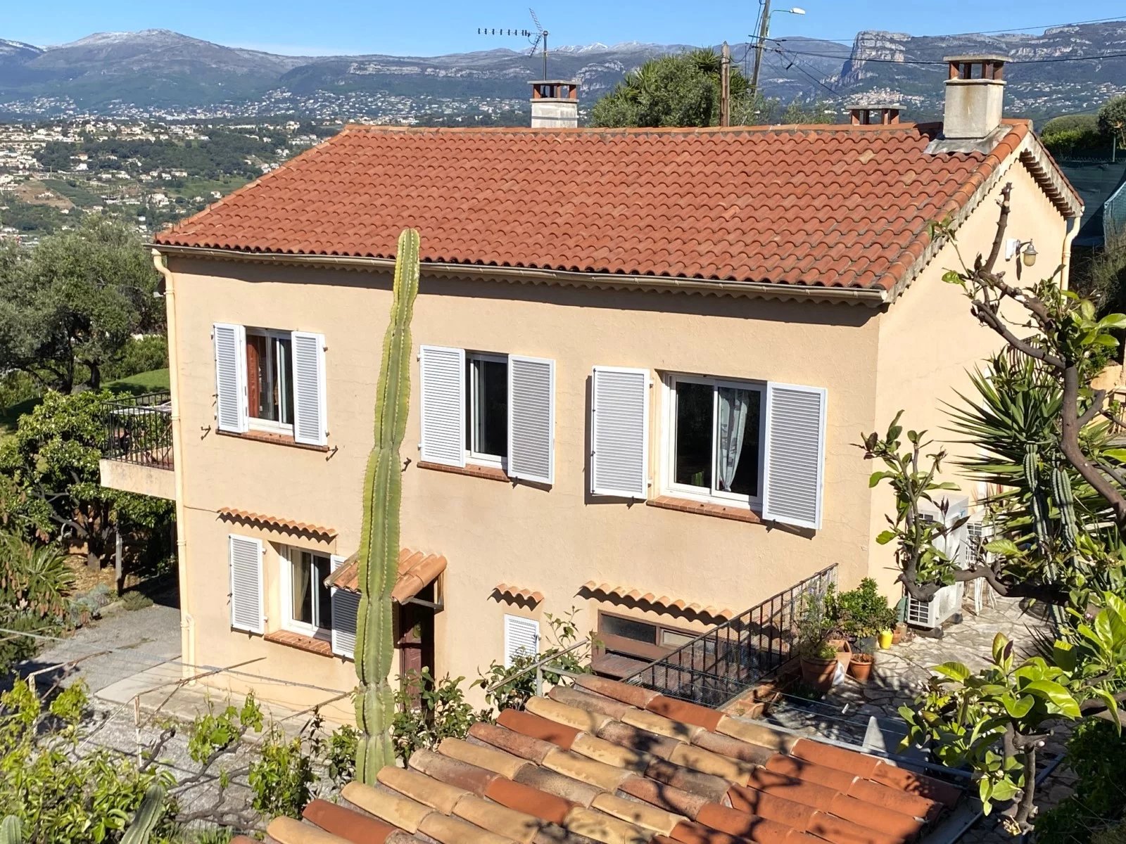 Maison 5 pièces - 112m² - NICE