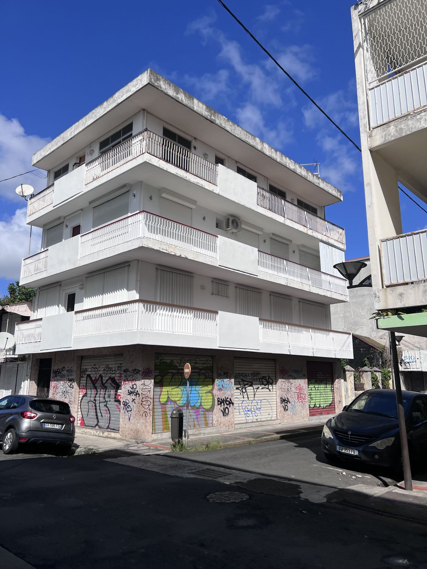 Local Professionnel  - 45m² - POINTE A PITRE