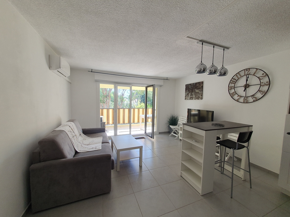 Appartement 1 pièce - 34m² - FREJUS