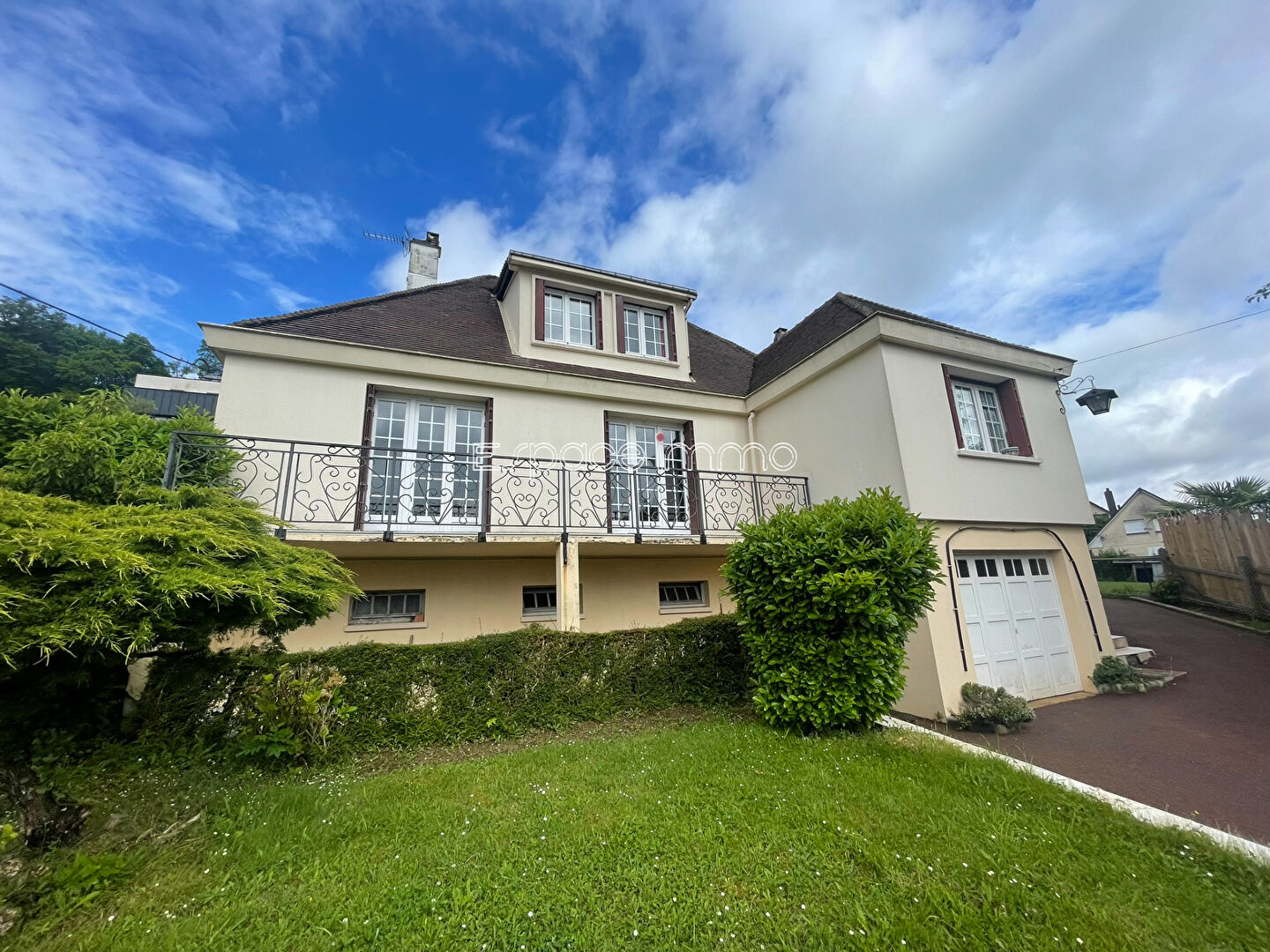 Maison 6 pièces - 130m² - MONTVILLE