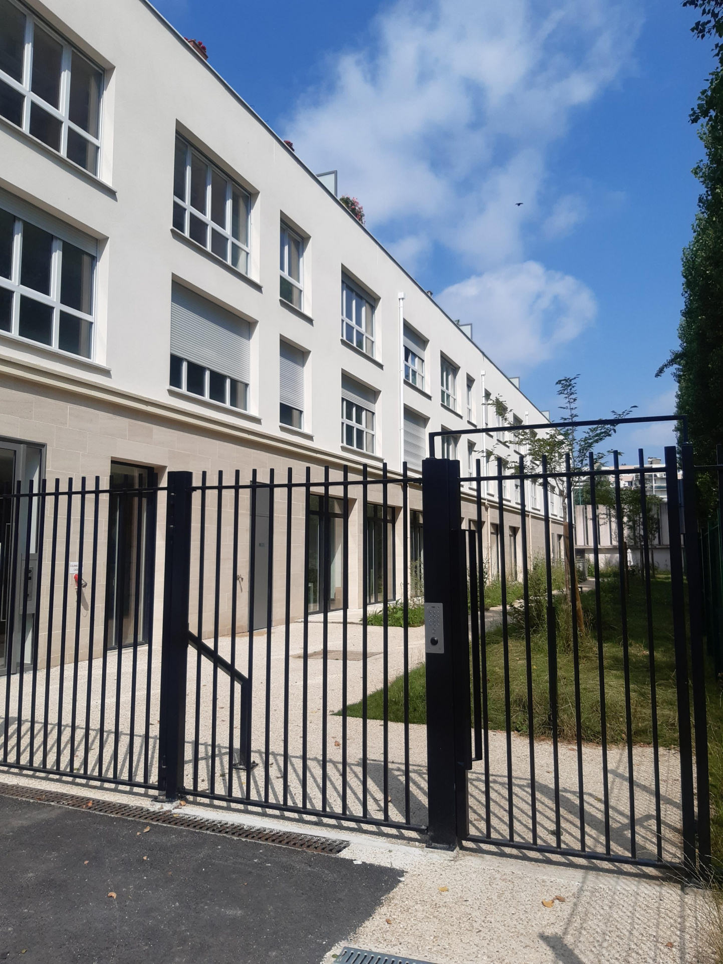 Appartement 2 pièces - 50m² - NEUILLY SUR MARNE