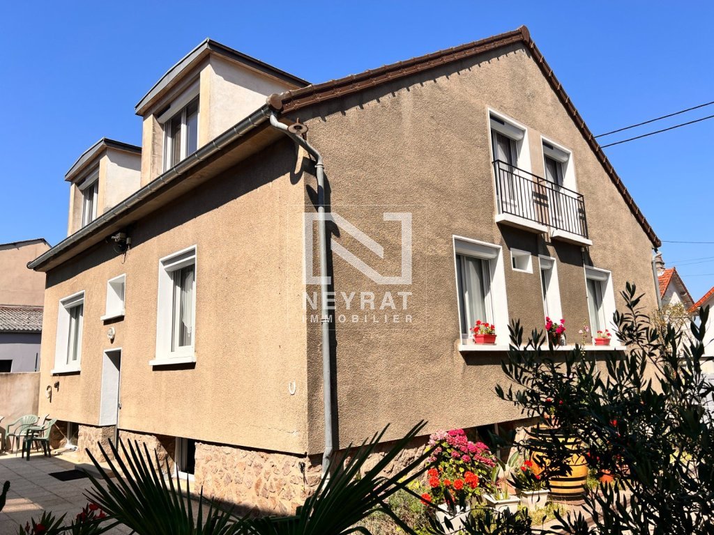 Maison 6 pièces - 220m² - AUTUN