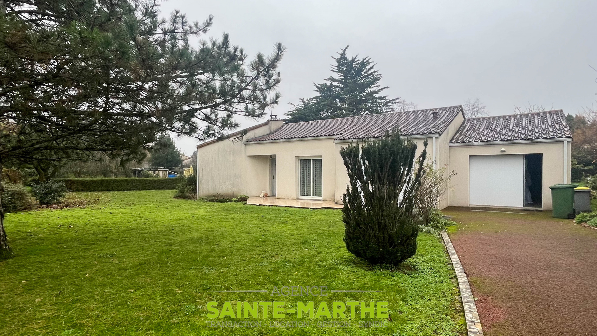 Maison 4 pièces - 109m² - NIORT