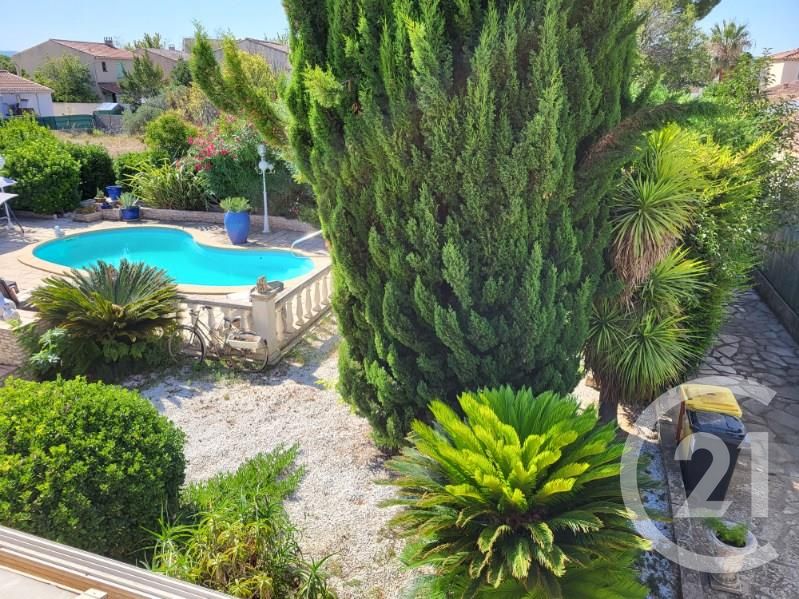 Maison 8 pièces - 250m² - MARIGNANE