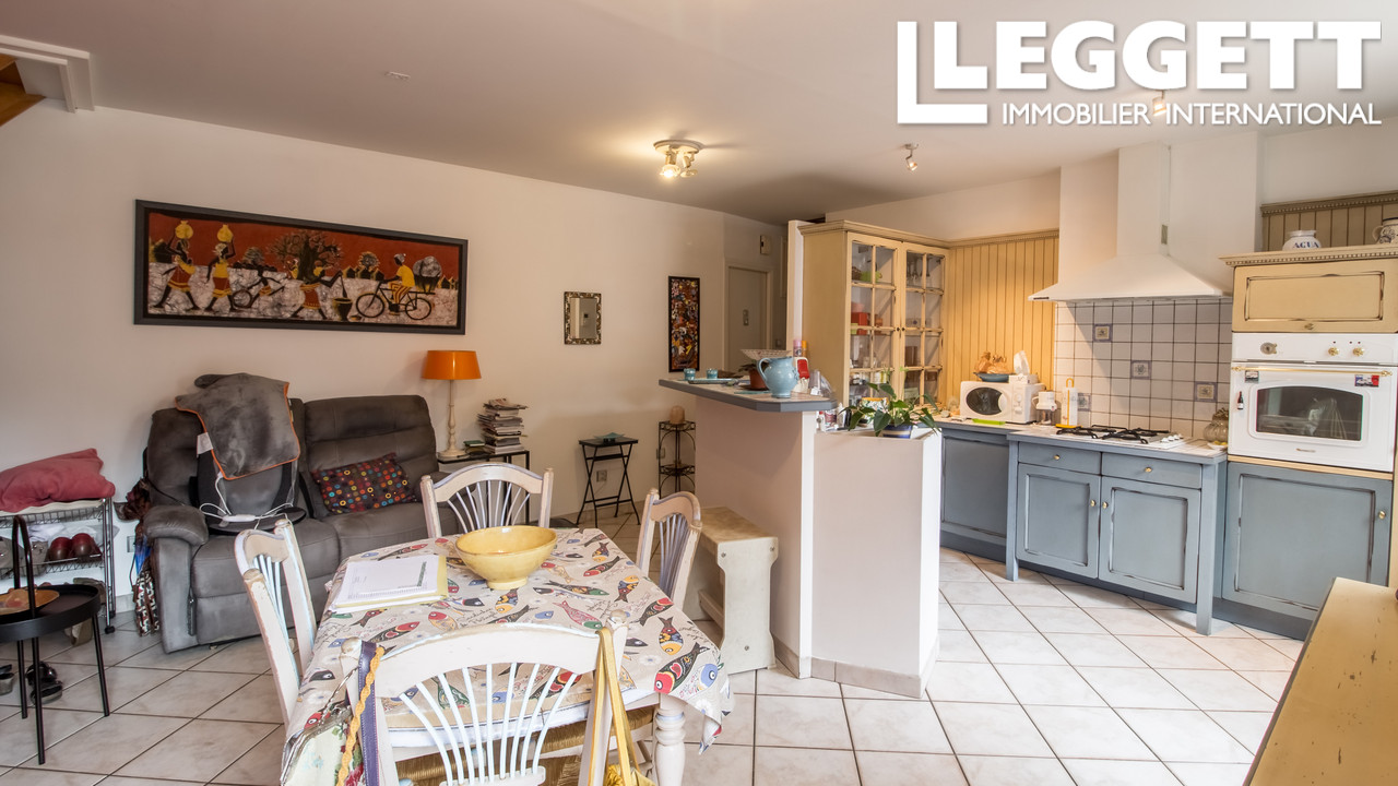 Maison 9 pièces - 275m² - MOUTIERS