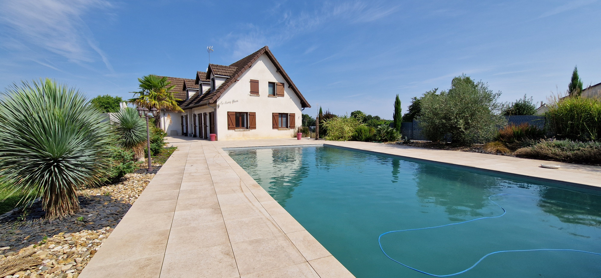 Maison 8 pièces - 188m² - DEMIGNY