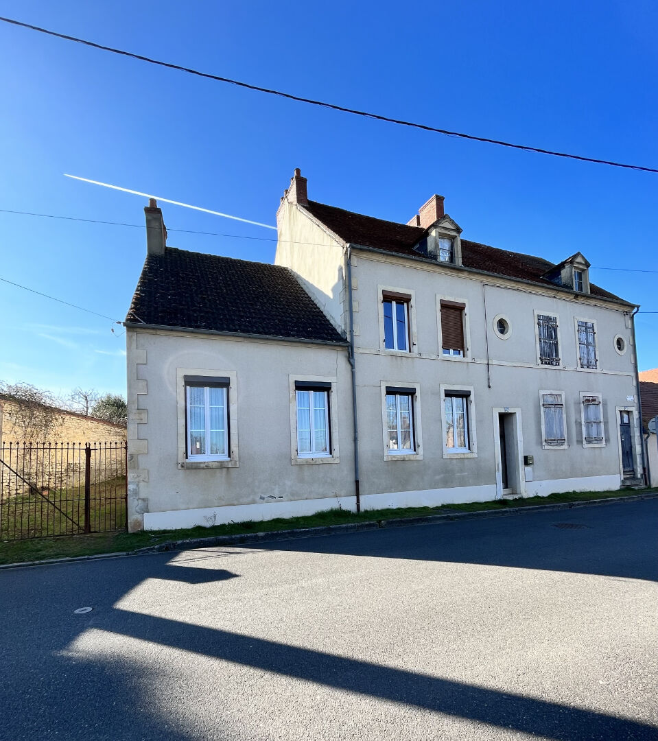 Maison 6 pièces - 261m²