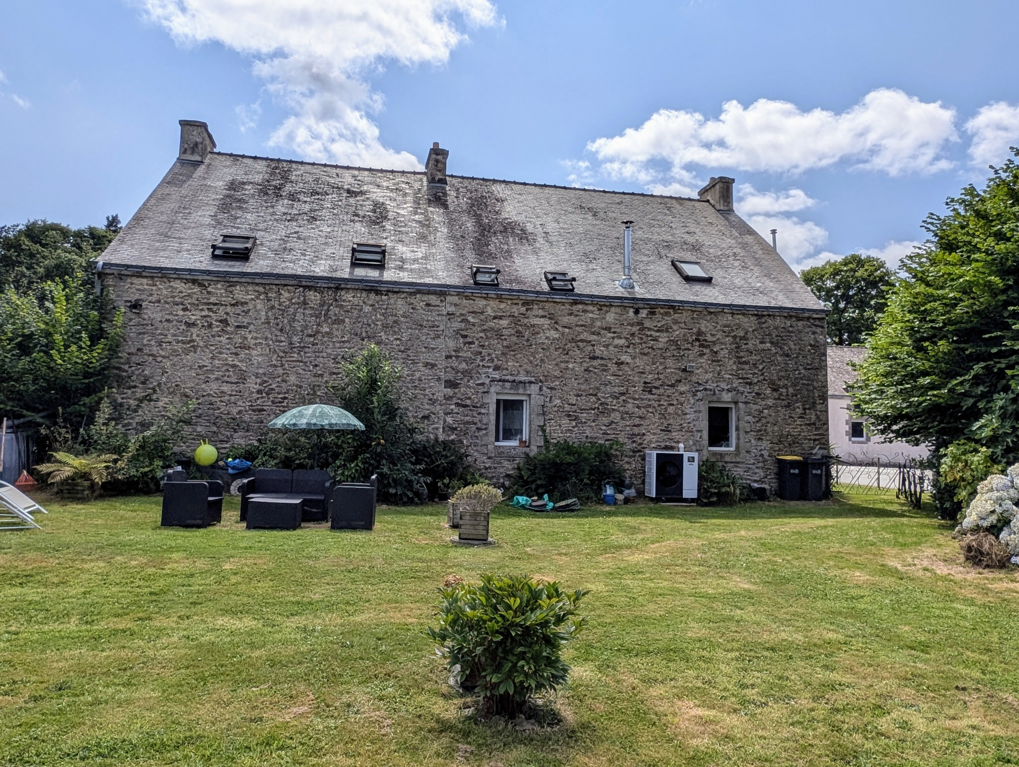 Maison 8 pièces - 146m² - BRANDIVY