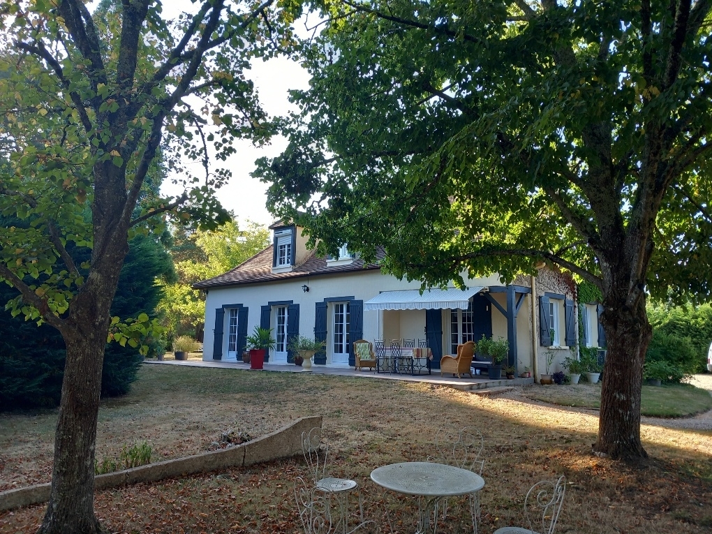 Maison 4 pièces - 168m² - BERGERAC