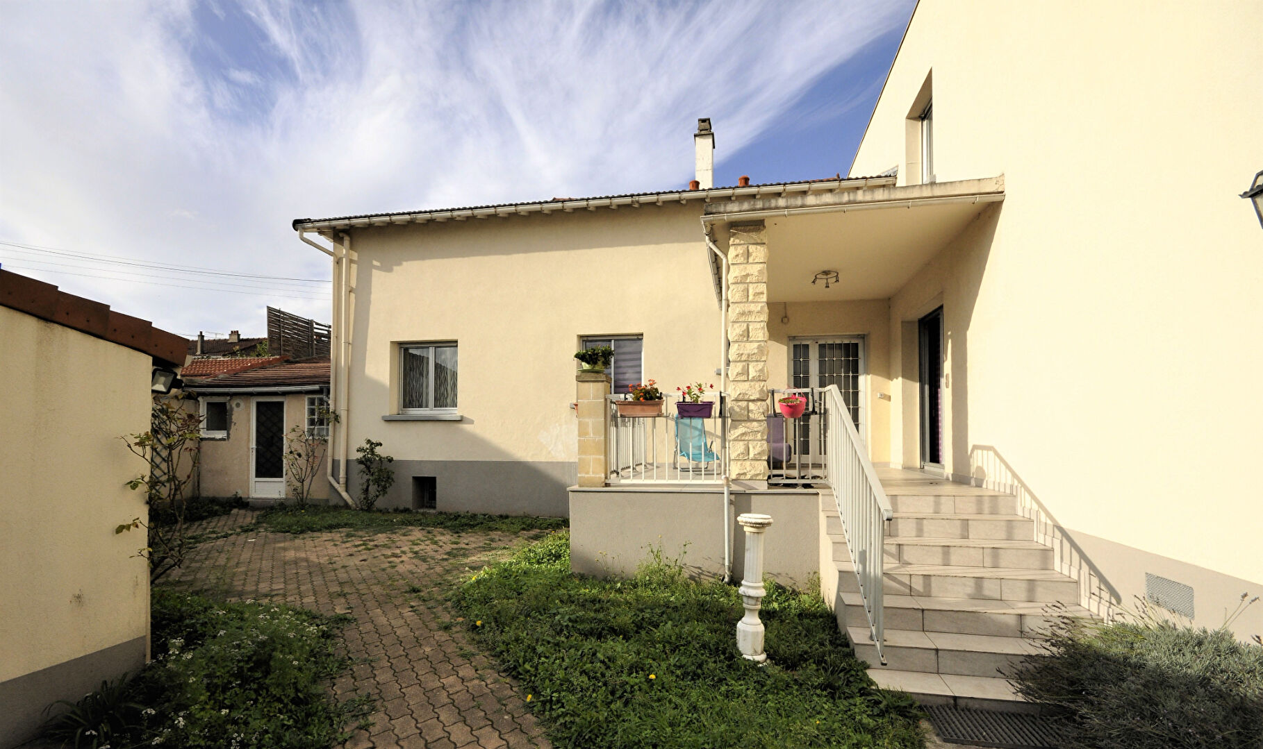 Maison 5 pièces - 150m²