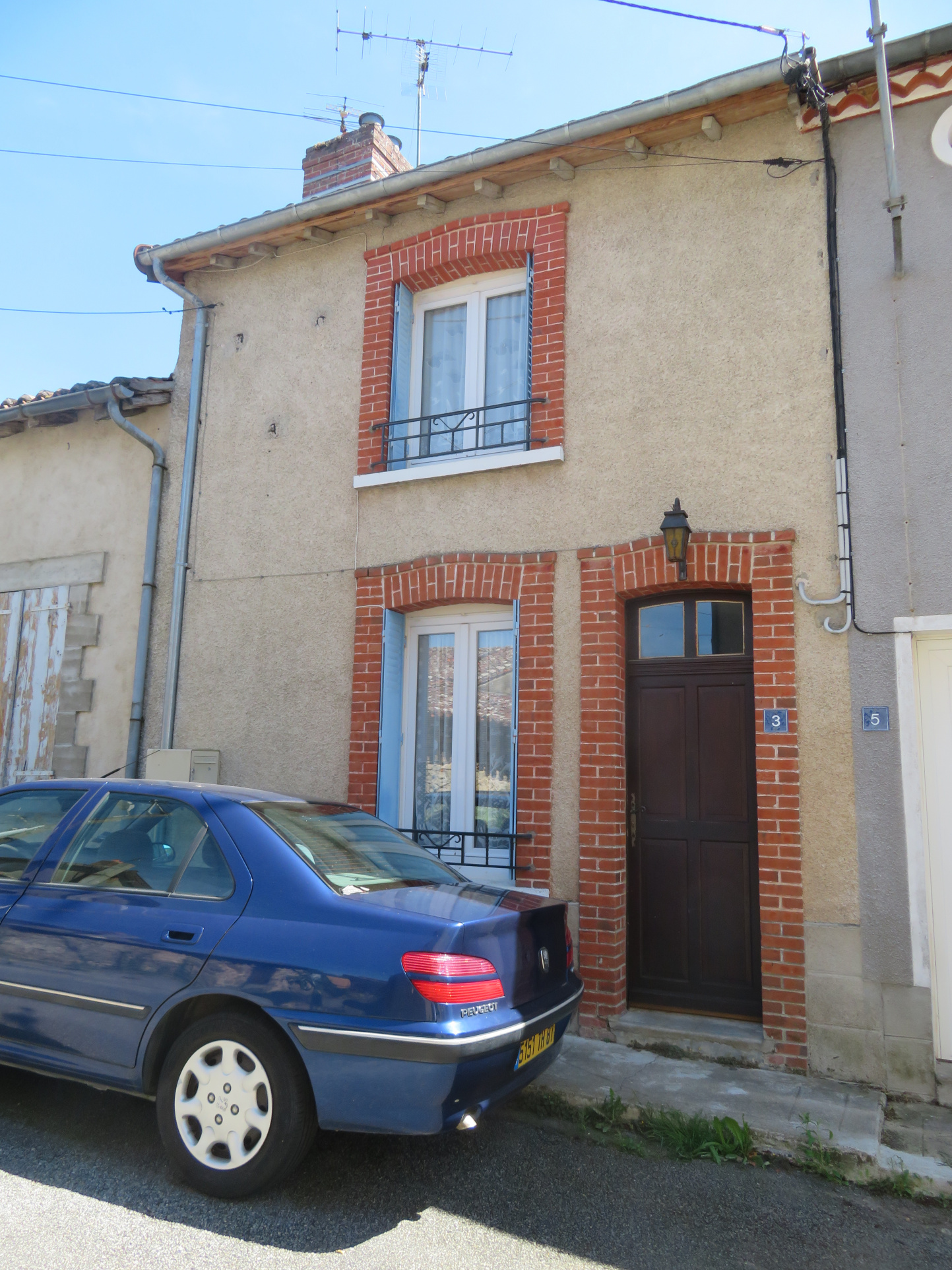 Maison 3 pièces - 95m² - BELLAC