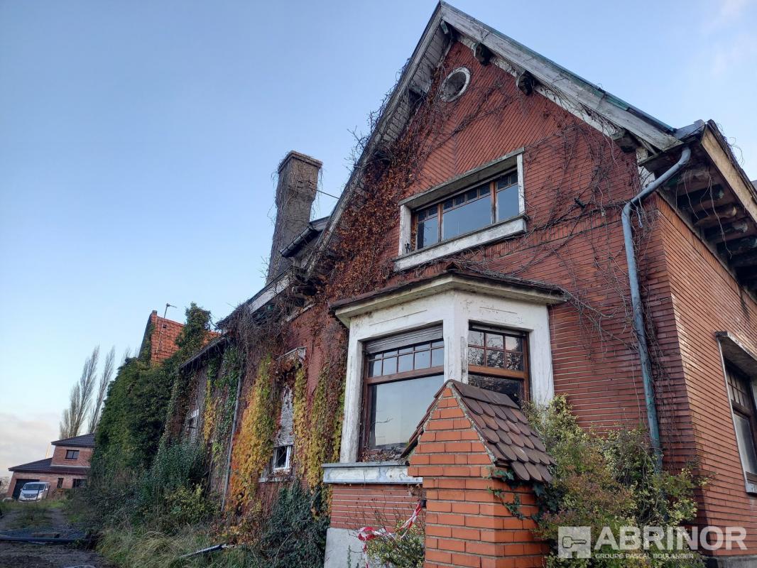 Maison  - 1m² - MONS EN PEVELE