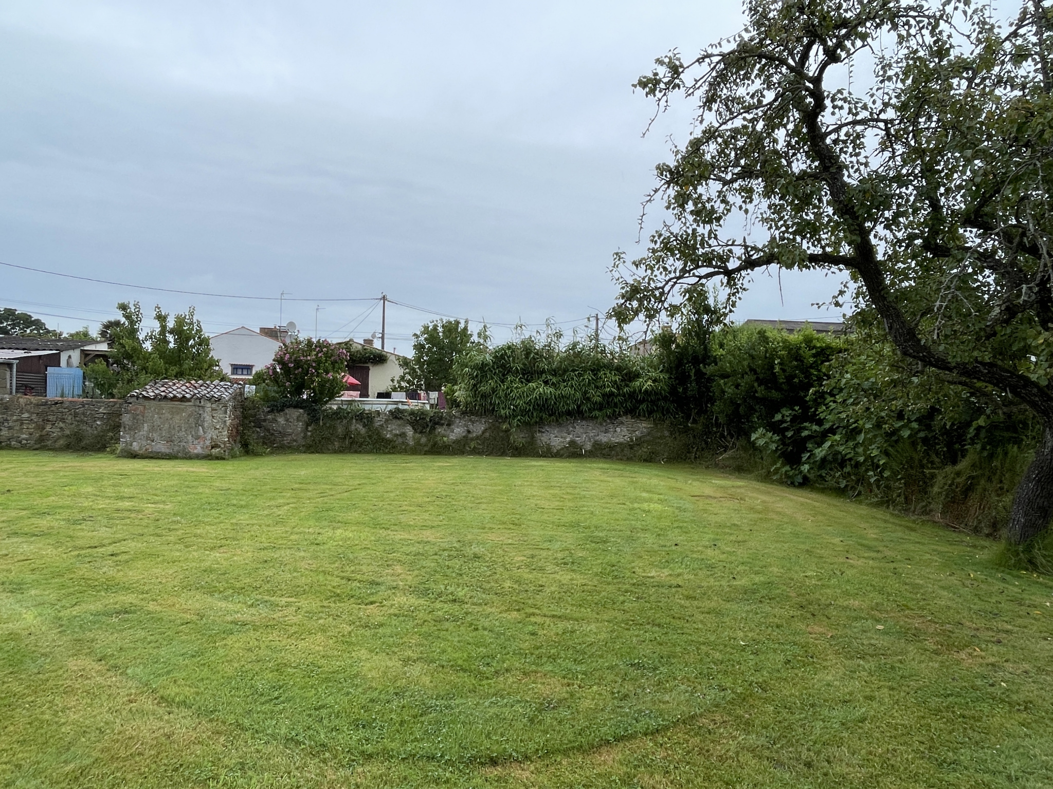 Terrain  - 384m² - TALMONT ST HILAIRE