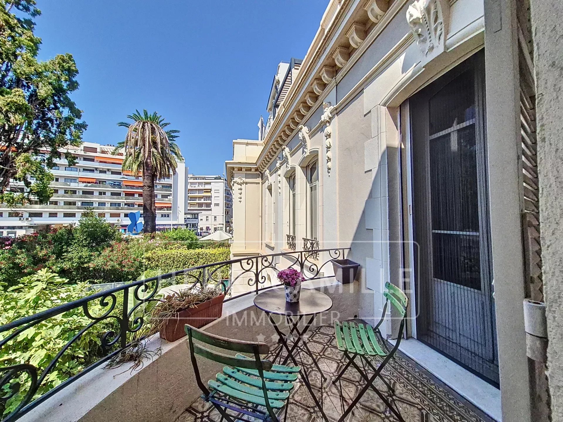 Appartement 3 pièces - 90m² - CANNES