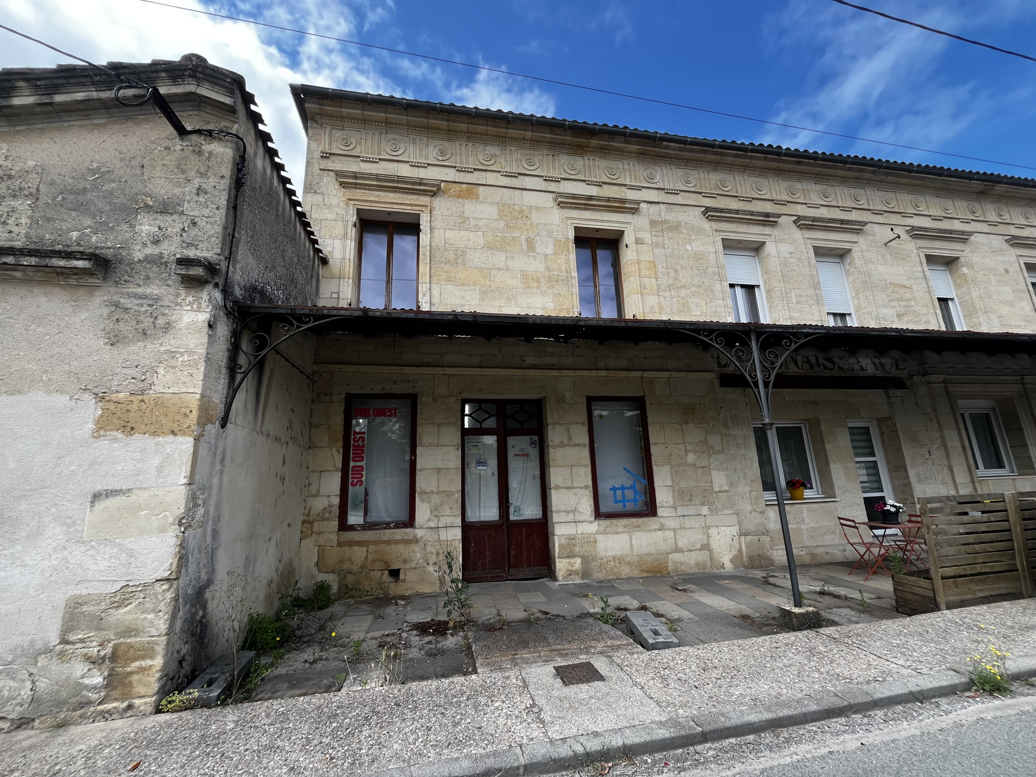 Maison 2 pièces - 77m² - SAUVETERRE DE GUYENNE