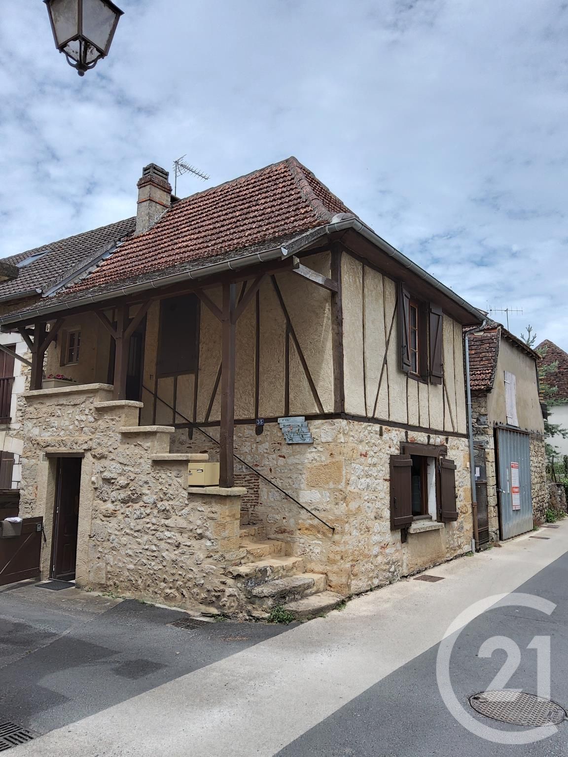 Maison 3 pièces - 56m² - BRETENOUX